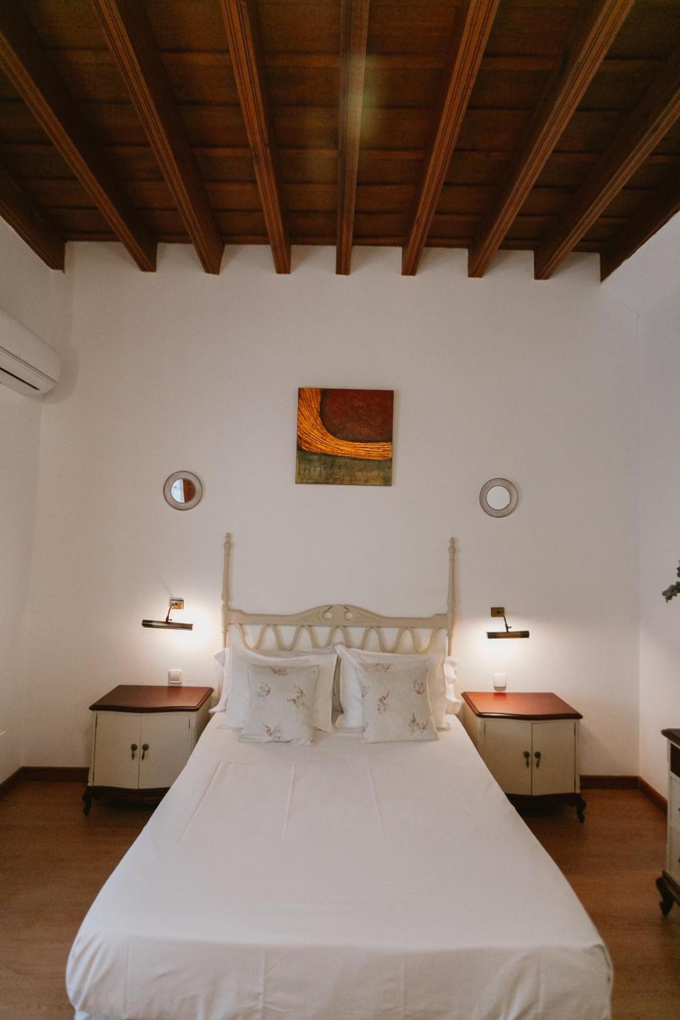 Komodo Casa Maravillas Rooms Sevilla Buitenkant foto