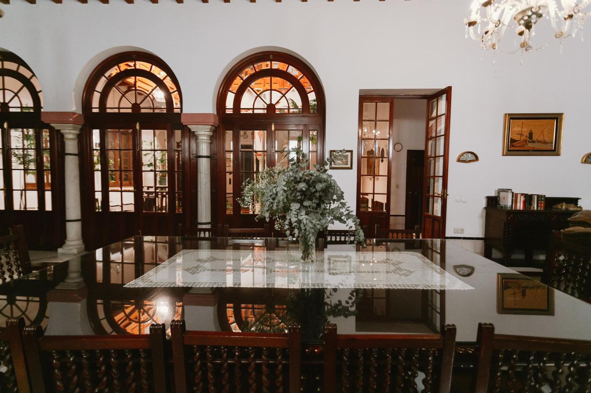 Komodo Casa Maravillas Rooms Sevilla Buitenkant foto